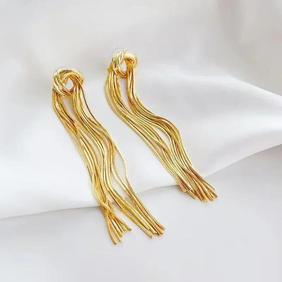 Women'S Fashion Magazine - Women Elegant Fashion Snake Bone Chain