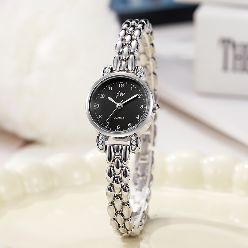 Fashion Women Bracelet Watches - Women'S Fashion Digital Watch ulasan dan harga